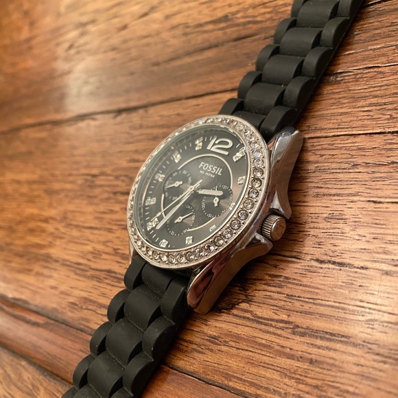 Fossil Watch - Picture 2 of 6